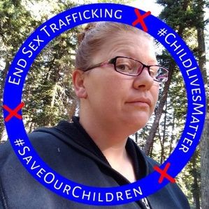 Meet your Posher, Afton